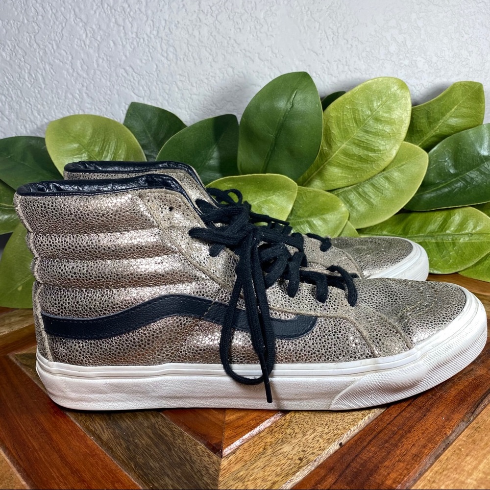VANS Woman's SK8-Hi Top Grey Metallic Size 8.5